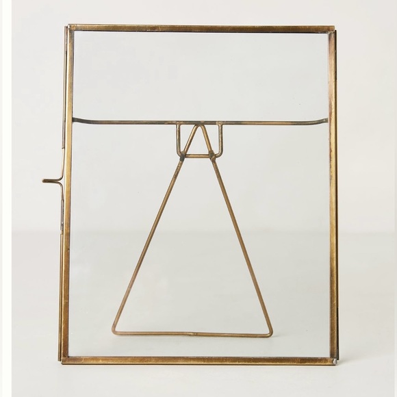 Anthropologie Pressed Glass Photo Frames Antique Brass (4): 1 8x10, 2 5x7, 1 4x6 - Picture 2 of 5